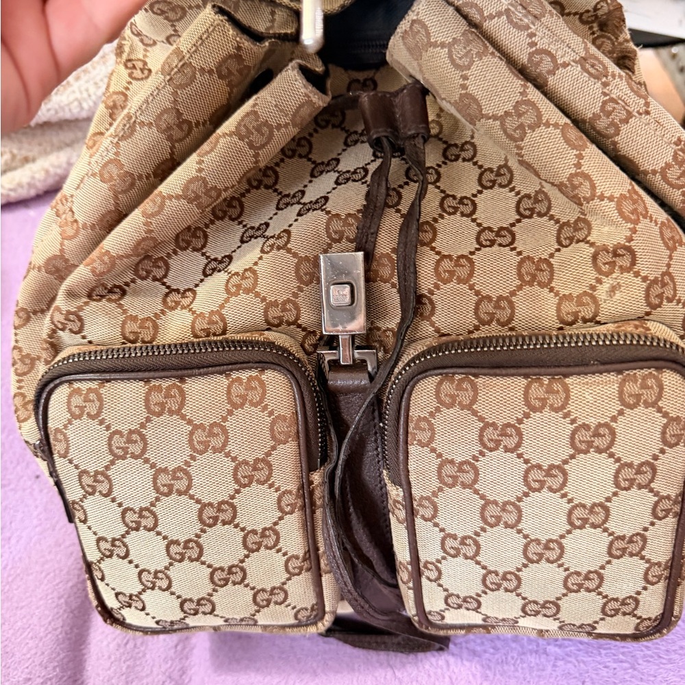 Gucci Brown and Beige GG Canvas back pack 24 hours OPEN TO OFFERS - Picture 3 of 8